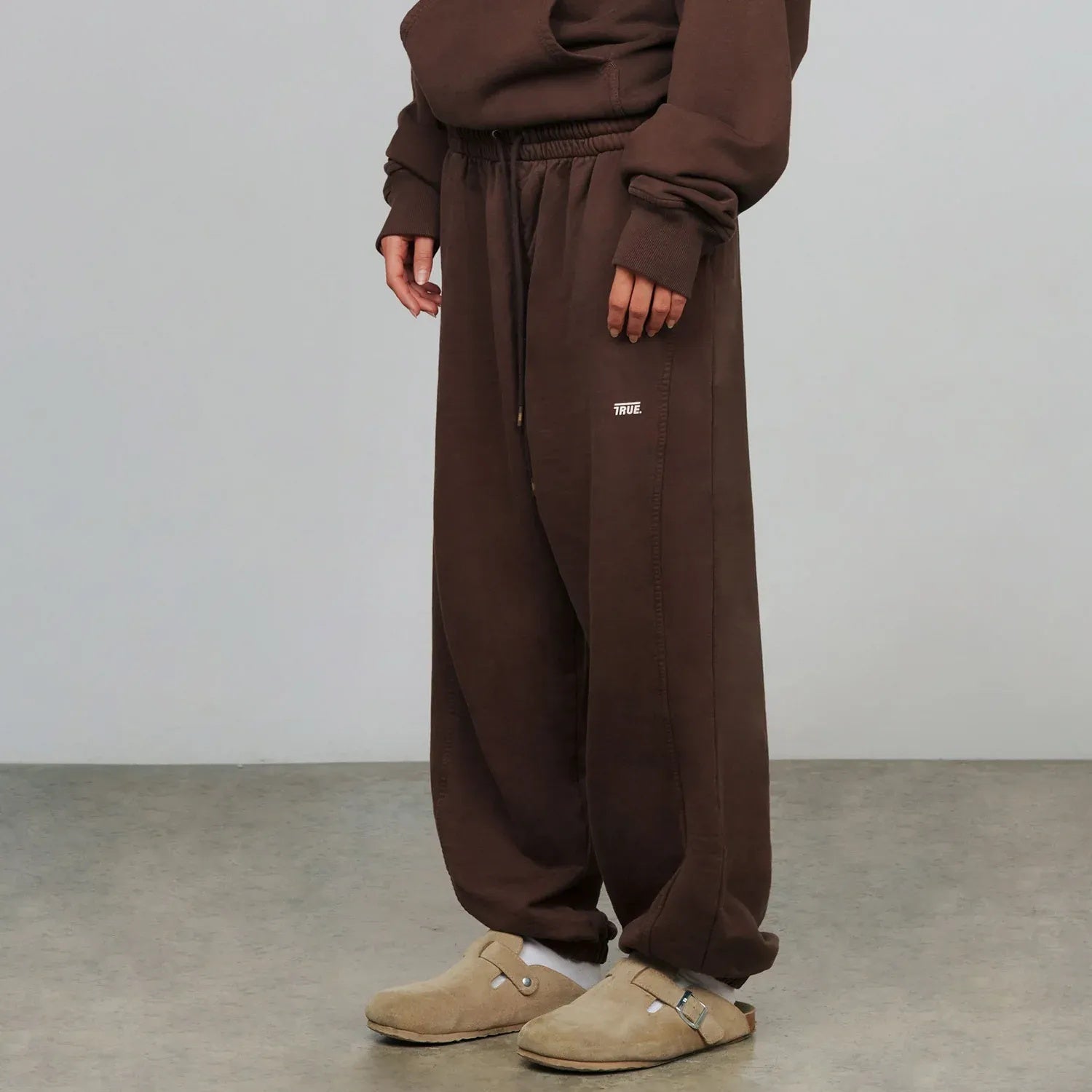 pants true classic jogger brown unisex-thumbmail-3