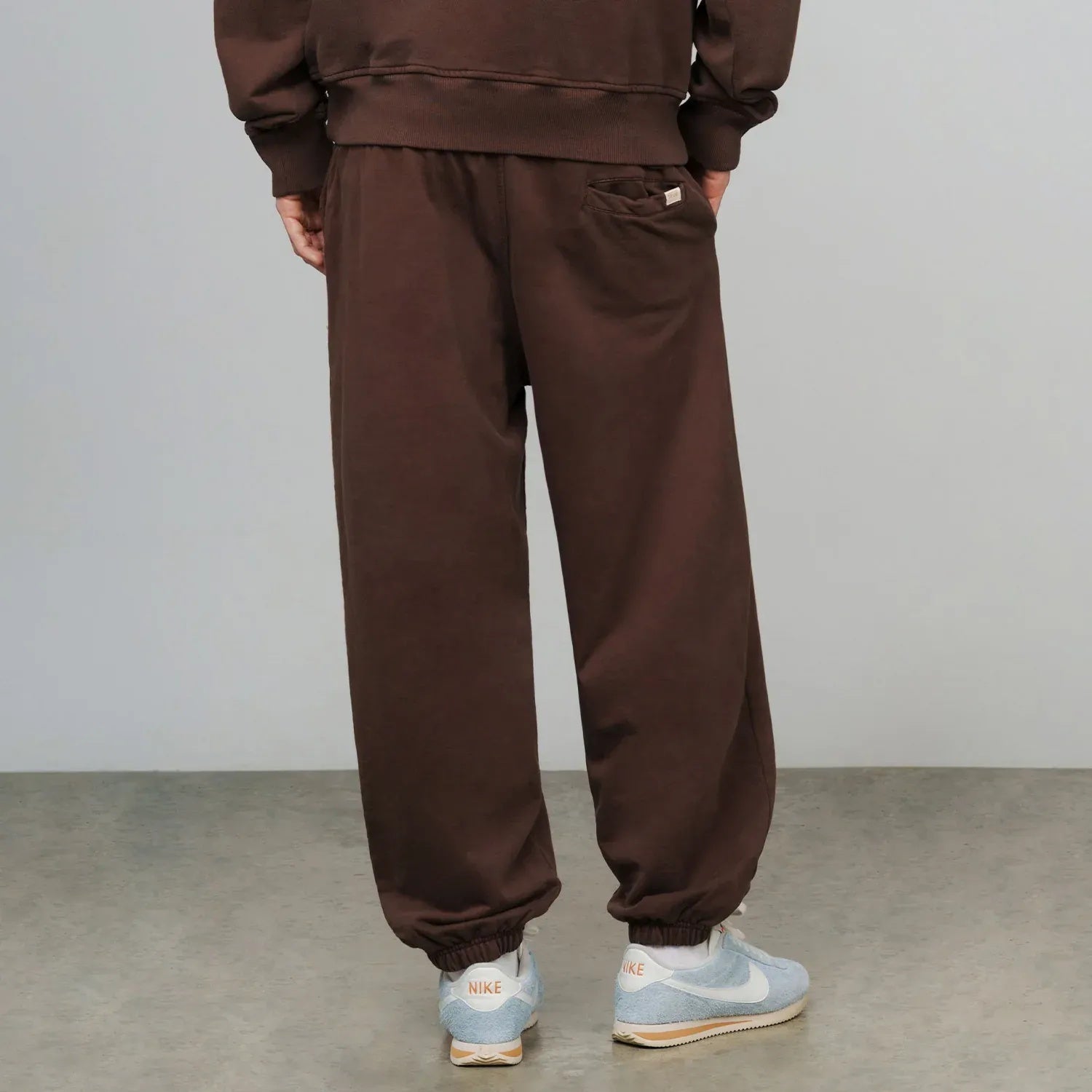 pants true classic jogger brown unisex-thumbmail-5