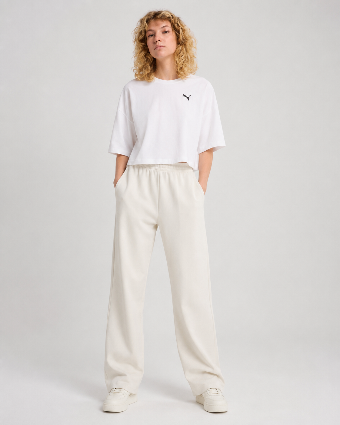 playera puma wardrobe ess oversized mujer 629743 02