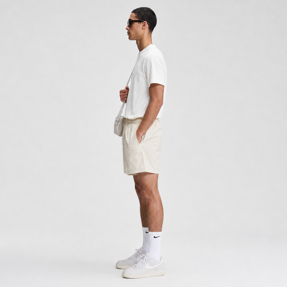 short nike club flow hombre fn3307-229-thumbmail-3