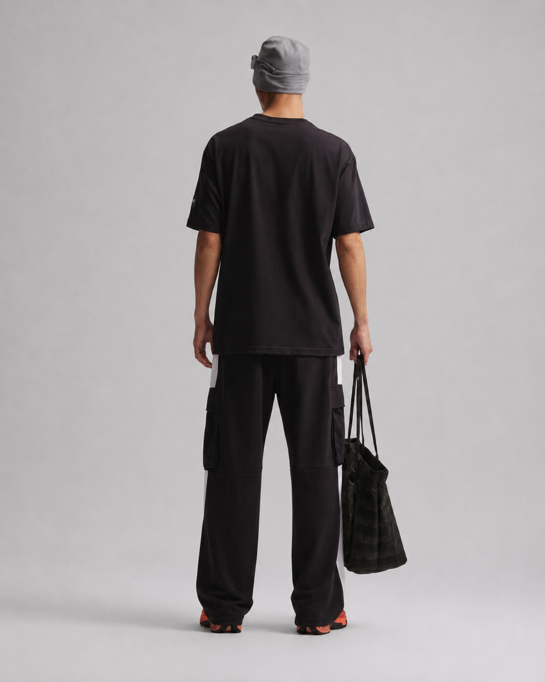 playera nike tee hombre ih1359-010-thumbmail-4