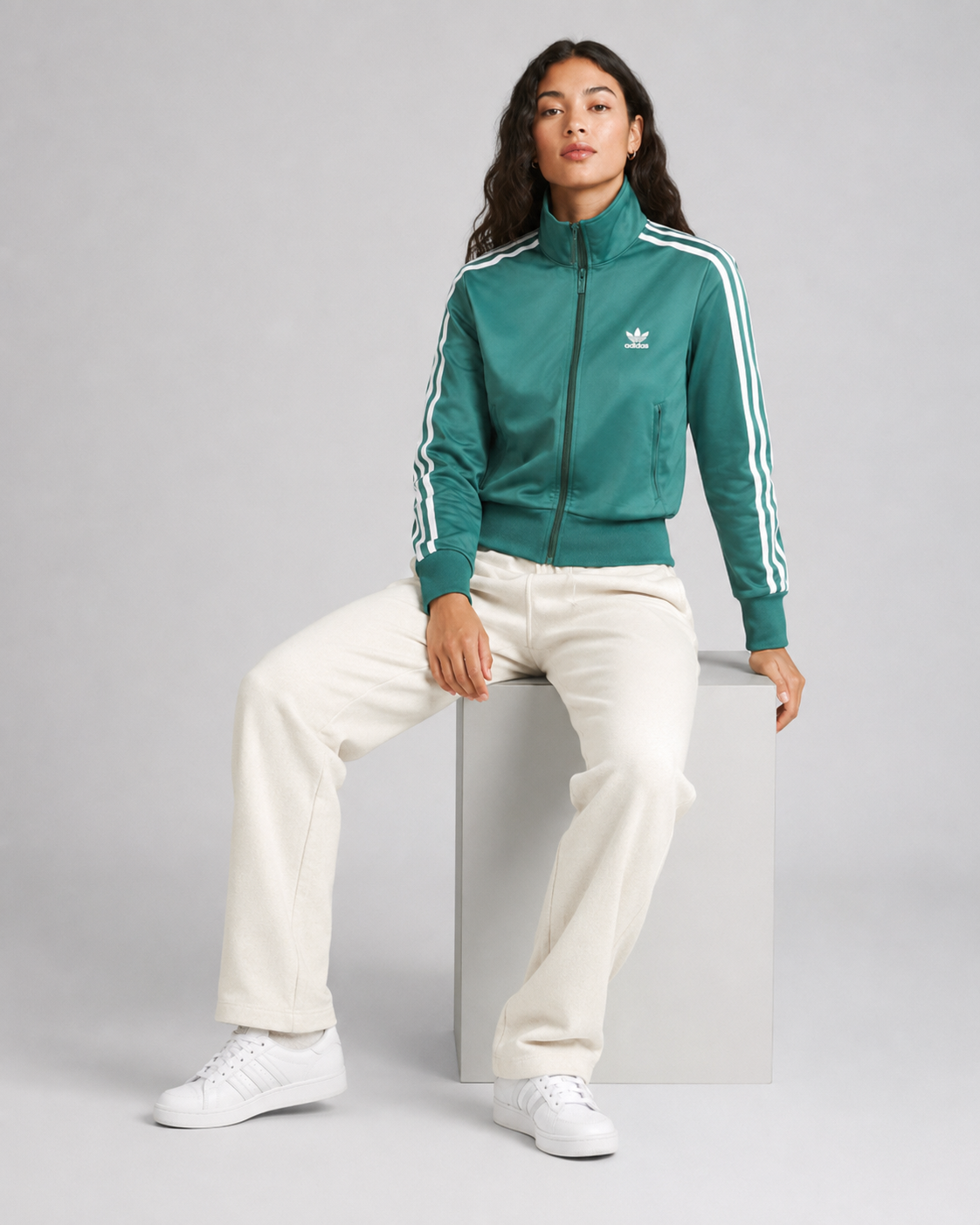 chumpa adidas adicolor mujer jc8262-thumbmail-6