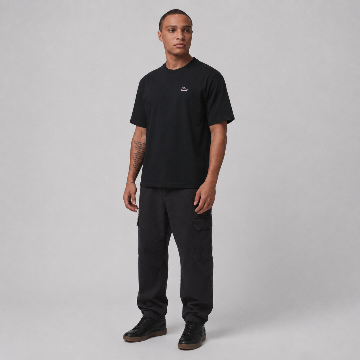 playera nike sneaker hombre if3107-010