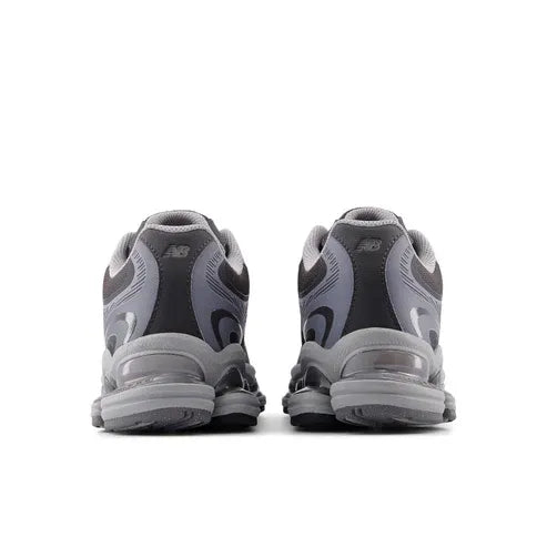 sneaker new balance 2000 hombre u2000420-d-thumbmail-4